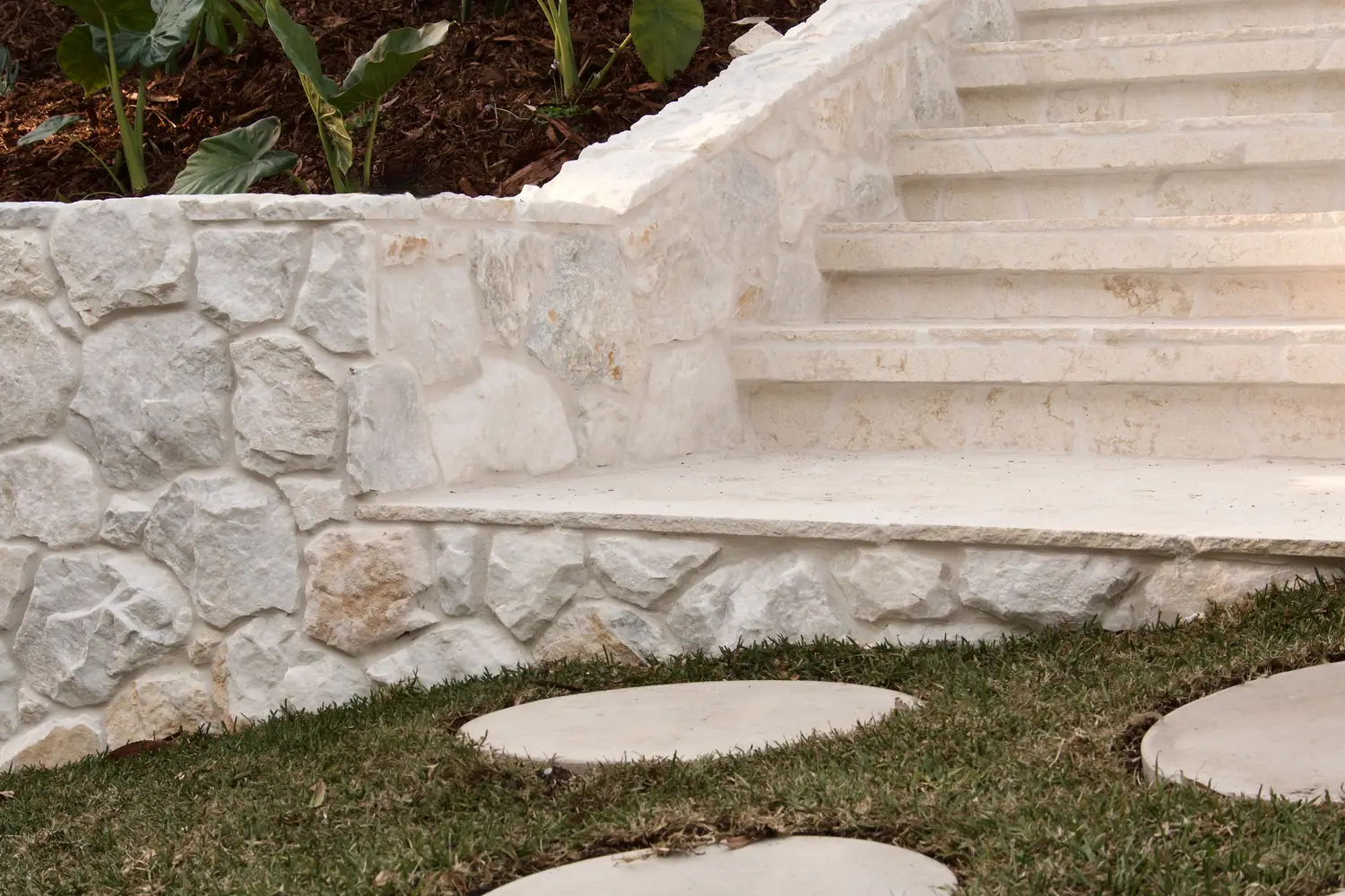 Eatons Hill Entrance detail 1