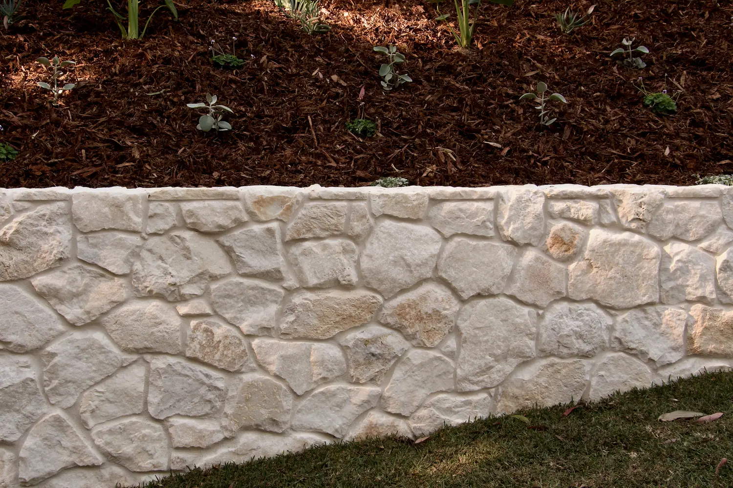 Eatons Hill Entrance detail 9
