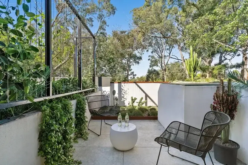 Nest project bedroom courtyard